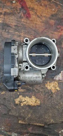 Блок дросельної заслінки 13547561067 BMW