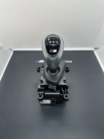 Механізм перемикання подільника передач 61317848611 BMW