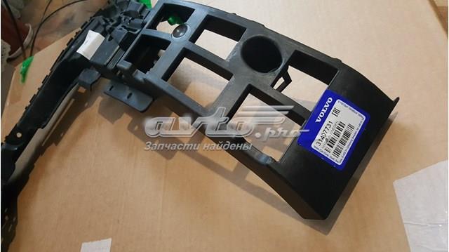 Кронштейн бампера заднього, правий 31407731 VOLVO