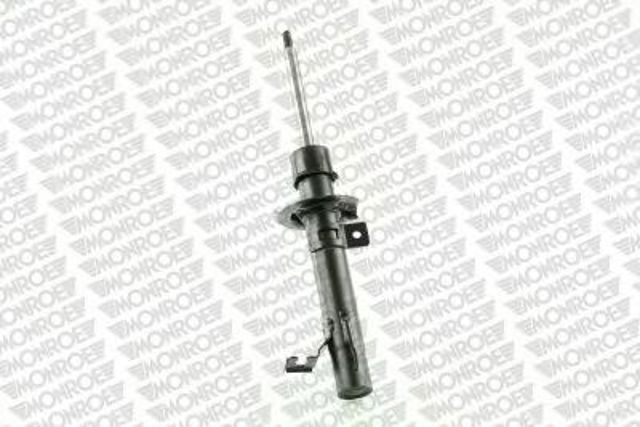 Стійка передня права Вольво 740