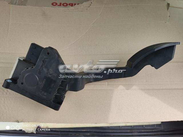 Підаль газу 13305804 OPEL