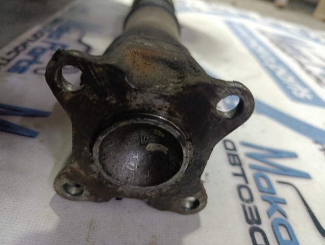 Вал карданний задній 3714060590 TOYOTA