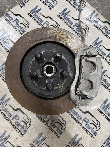 Вісь передня і поворотні кулаки 432010E010 TOYOTA