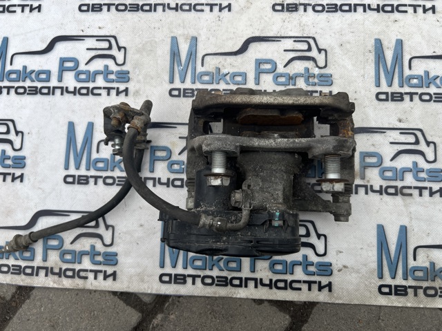 Задній гальмівний супорт лівий 478500E090 TOYOTA