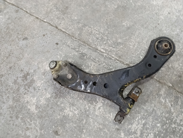 Поперечний важіль 4806906200 TOYOTA