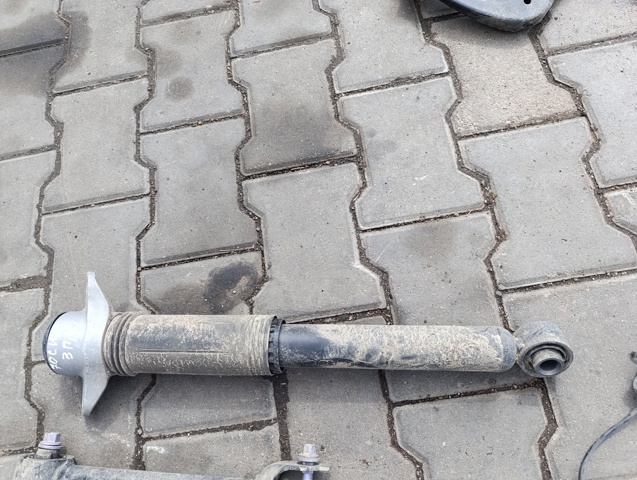 Стійка задня права 485308Z055 TOYOTA