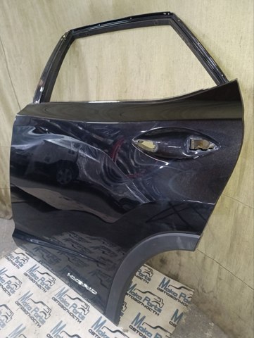 Двері задні, ліві 6700448180 TOYOTA