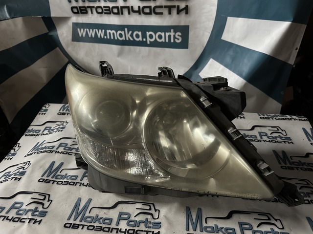 Фара основна права 8113060D60 TOYOTA