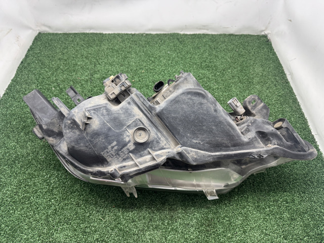Фари 8117033771 TOYOTA