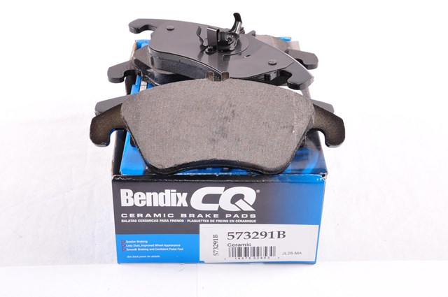 Колодки передні 573291B BENDIX