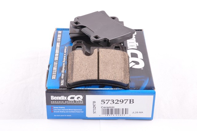 Комплект задніх колодок 573297B BENDIX