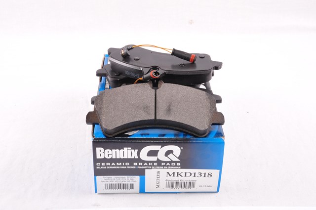 Колодки гальмові задні, дискові MKD1318 BENDIX