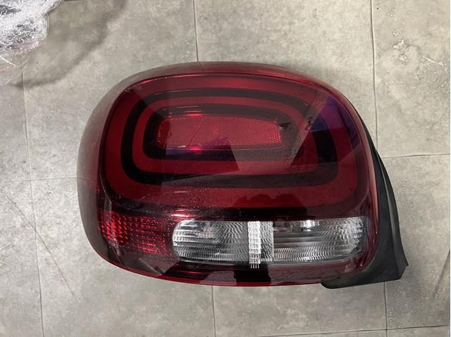 Задня ліва фара 9812257580 PEUGEOT