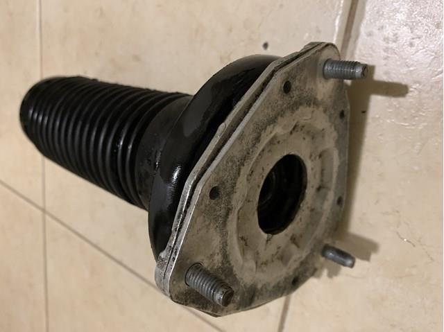 Подушка амортизатора переднього 543201EA0B NISSAN