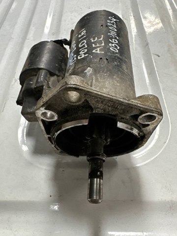 Стартер 036911023Q VAG