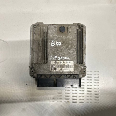 Модуль управління двигуном 03G906016HM VAG