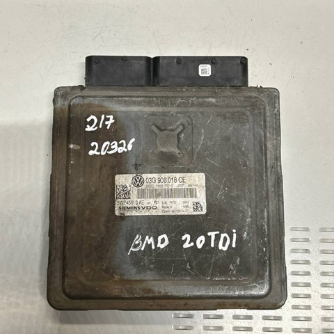 Блок електронного управління 03G906018CE VAG