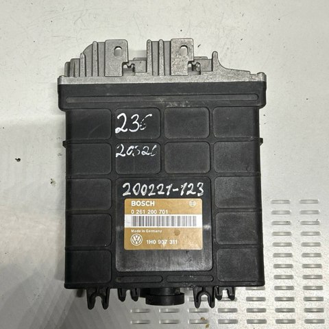 Блок двигуна 1H0907311 VAG