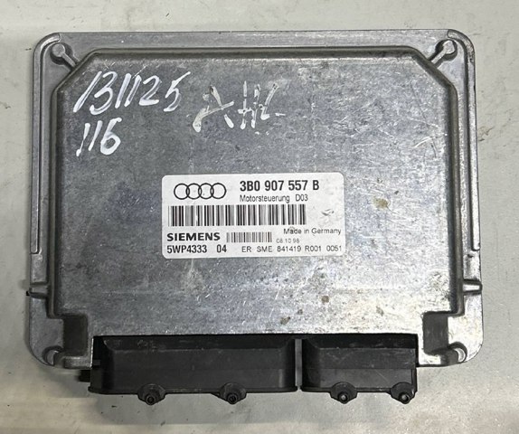 Комп'ютер двигуна 3B0907557B VAG