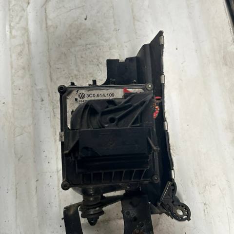 Блок керування АБС (ABS) 3C0614109 VAG