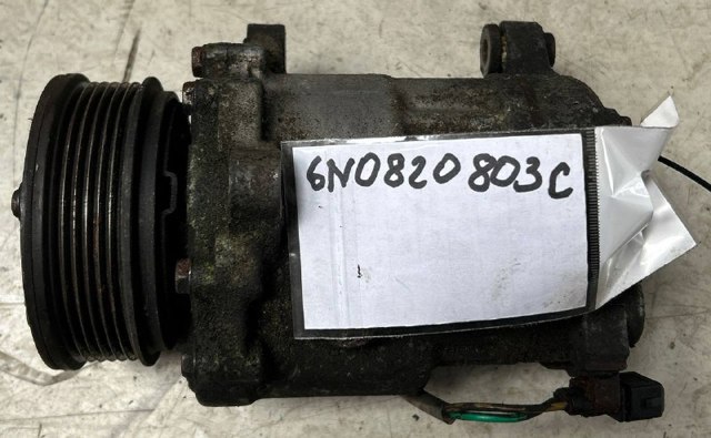 Компресор кондиціонера 6N0820803C VAG