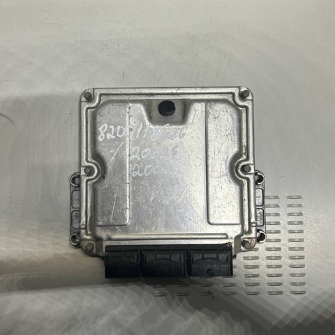 Блок двигуна 8200118526 RENAULT