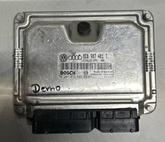 Блок двигуна 8E0907401T VAG