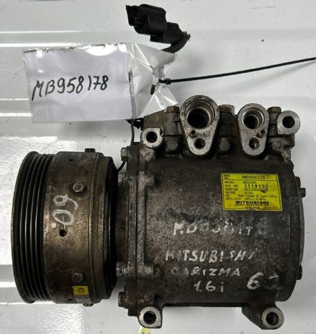 Компресор кондиціонера MB958178 MITSUBISHI
