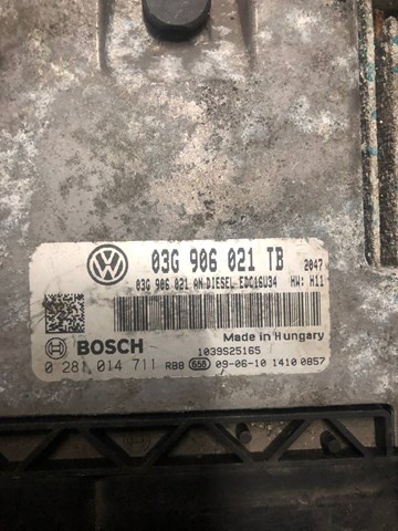 Блок електронного управління 03G906021TB VAG