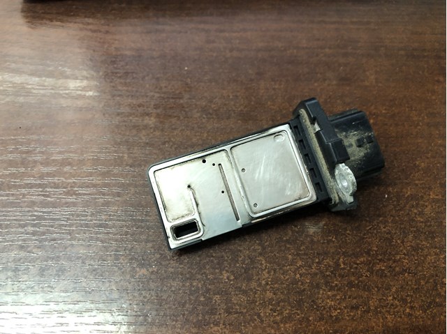 Датчик потоку повітря 226807S000 NISSAN
