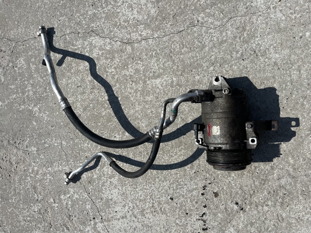 Компресор холодоагенту 926005X20A NISSAN