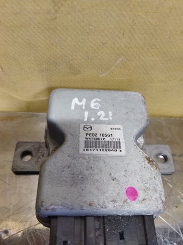 Модуль (блок) управління паливного насоса PE0218561 MAZDA