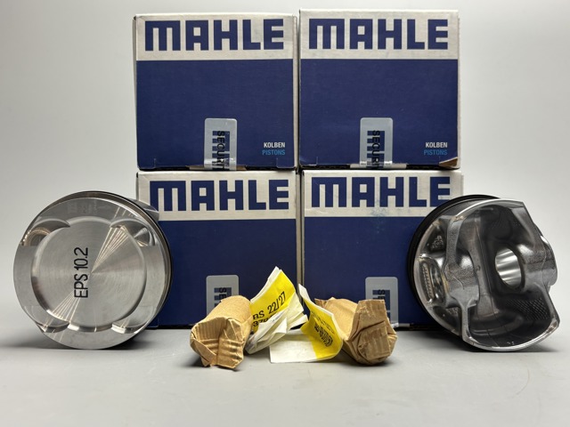 Поршень двигуна без кілець 081PI00126000 MAHLE