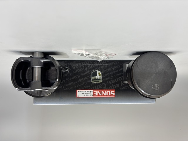 Поршень в зборі 0831301 MAHLE