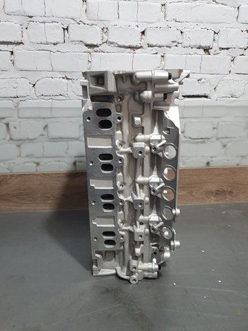Головка двигуна 609164 OPEL