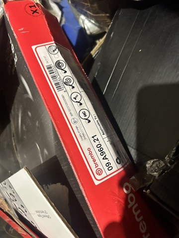 Гальмо дискове переднє 09A96021 BREMBO
