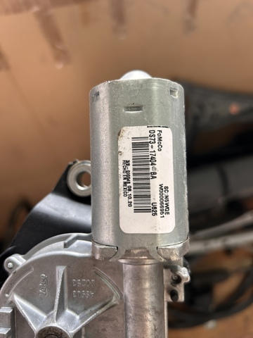 Склоочисник дверей задка DS7317404BA FORD