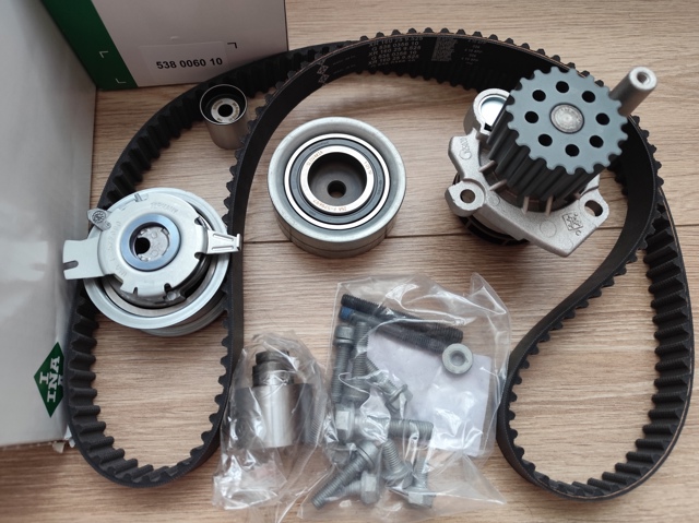 Комплект ГРМ 530055032 INA
