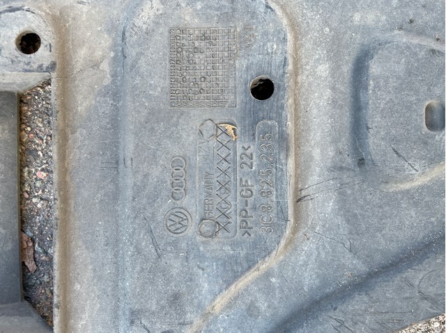 Захист піддона картера двигуна 3C8825235 VAG
