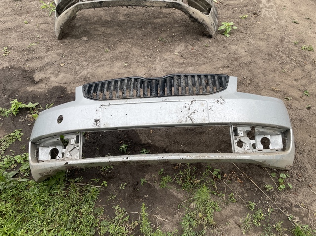 Кожух бампера переднього Skoda Octavia 3 A7