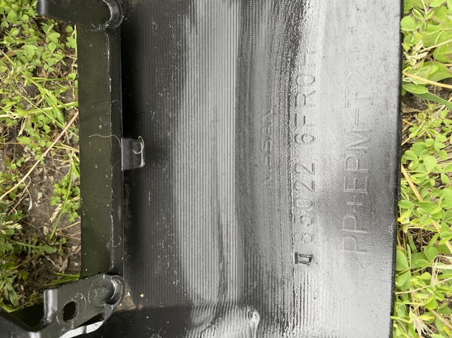 Бампер задній 850226FR0H NISSAN