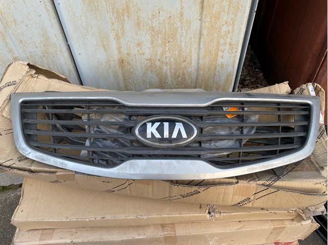 Решітка радіатора 863503U010 HYUNDAI