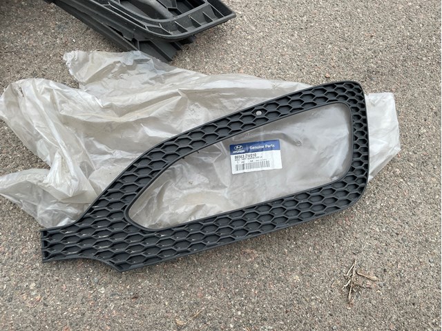 Оправа протитуманки 865632W010 HYUNDAI