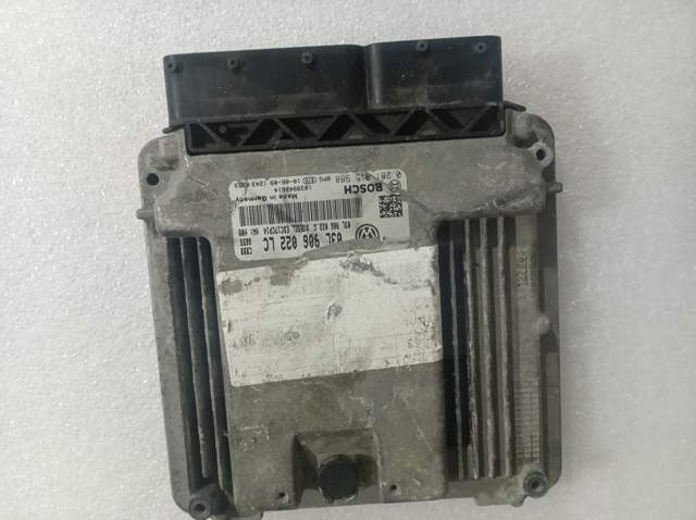 Блок електронного управління 03L906022LC VAG