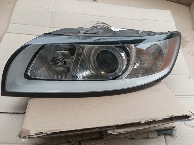 Фара основна ліва 31299583 VOLVO