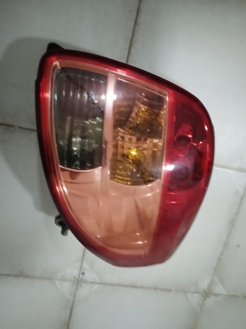 Задні ліхтарі 3565079J00 SUZUKI