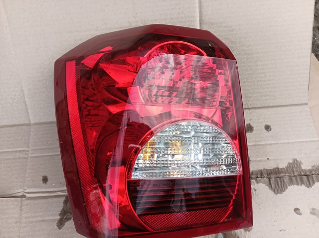 Задня ліва фара 5303753AG CHRYSLER
