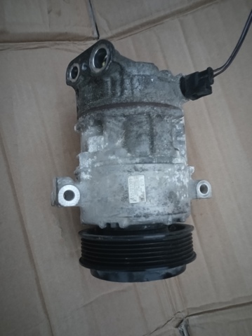 Насос кондиціонера 55701201 FIAT