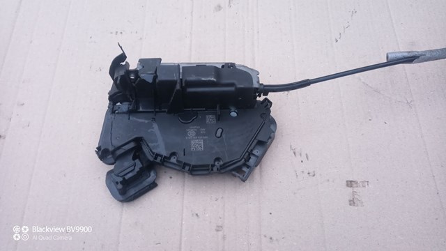 Замок задніх дверей, лівих 5TA839015Q VAG