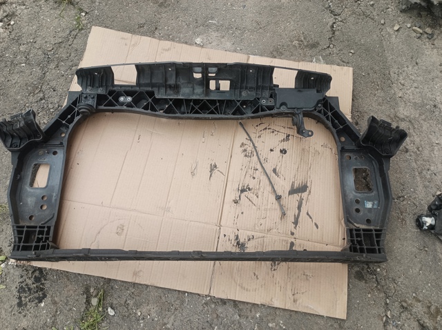 Телевізор 641011W001 HYUNDAI